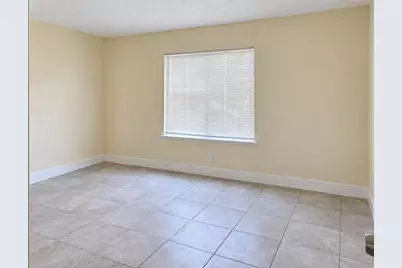 1500 Crescent Circle #B210, Lake Park, FL 33403 - Photo 7