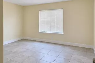 1500 Crescent Cir, Lake Park, FL 33403 - Photo 7