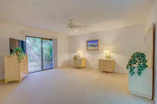 1092 Raintree Ct, Palm Beach Gardens, FL 33410 - Photo 5