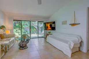 1092 Raintree Ct, Palm Beach Gardens, FL 33410 - Photo 7