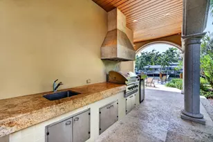 67 Royal Palm Dr, Fort Lauderdale, FL 33301 - Photo 91