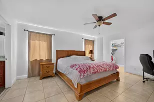 17546 Prado Blvd, The Acreage, FL 33470 - Photo 13