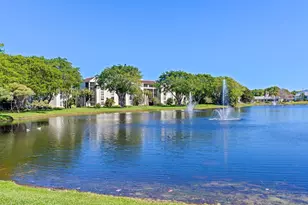 820 Lavers Cir, Delray Beach, FL 33444 - Photo 5