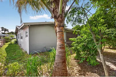 6351 SW 10th Court, North Lauderdale, FL 33068 - Photo 23