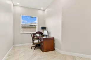 2755 Misty Oaks Cir, Royal Palm Beach, FL 33411 - Photo 19