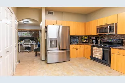 8422 NW 140th Terrace #3603, Miami Lakes, FL 33016 - Photo 3