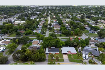 810 Wyoming Avenue, Fort Lauderdale, FL 33312 - Photo 5