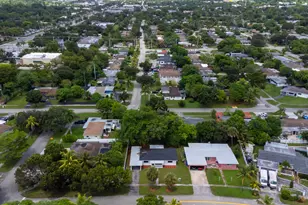 810 Wyoming Ave, Fort Lauderdale, FL 33312 - Photo 5