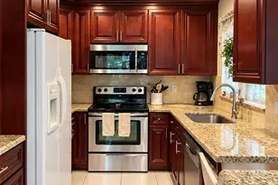 400 SW Natura Ave, Deerfield Beach, FL 33441 - Photo 3