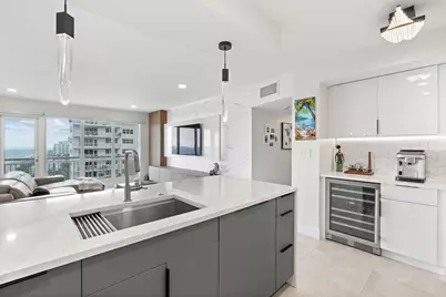 133 N Pompano Beach Boulevard #PH-11, Pompano Beach, FL 33062 - Photo 9