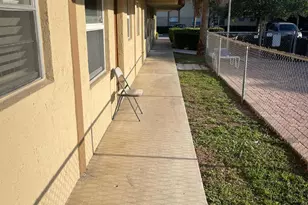 416 Lakeside Dr, Margate, FL 33063 - Photo 11