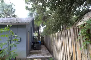 3642 Ivanhoe Ave, Boynton Beach, FL 33436 - Photo 9