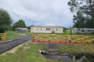 1618 NW 46th Terrace, Okeechobee, FL 34972 - Photo 3