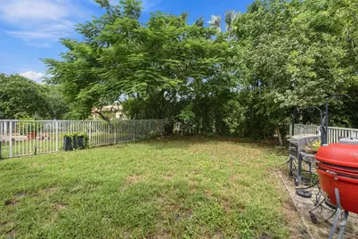 5643 NW 125th Avenue, Coral Springs, FL 33076 - Photo 29