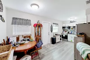 45 Queens Ct, Frostproof, FL 33843 - Photo 11