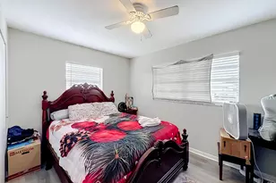 45 Queens Ct, Frostproof, FL 33843 - Photo 9