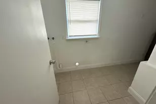 429 SE Lake St, Stuart, FL 34994 - Photo 15