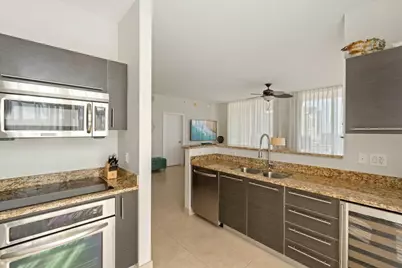 550 Okeechobee Boulevard #1001, West Palm Beach, FL 33401 - Photo 11