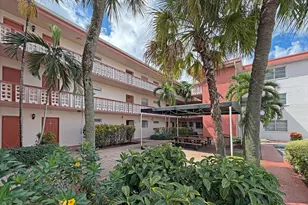 4800 Hollywood Blvd, Hollywood, FL 33021 - Photo 5