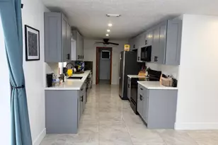 1124 SE Ladner St, Port Saint Lucie, FL 34983 - Photo 13