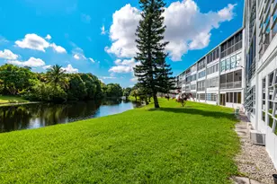 1004 Newport G, Deerfield Beach, FL 33442 - Photo 23