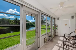 1004 Newport G, Deerfield Beach, FL 33442 - Photo 11