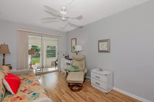 1004 Newport G, Deerfield Beach, FL 33442 - Photo 15