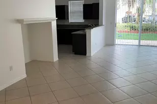 401 Rainbow Springs Terrace, Royal Palm Beach, FL 33411 - Photo 5