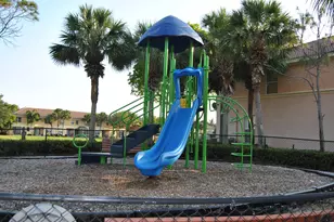 401 Rainbow Springs Terrace, Royal Palm Beach, FL 33411 - Photo 23