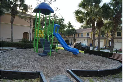 401 Rainbow Springs Terrace, Royal Palm Beach, FL 33411 - Photo 19
