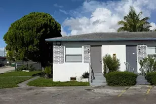1239 NE 110th St, Miami, FL 33161 - Photo 1