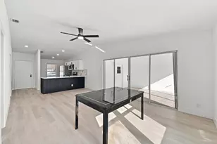 15676 Bottlebrush Cir, Delray Beach, FL 33484 - Photo 11