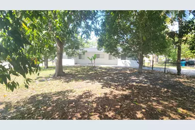 198 SE 27th Court #W, Boynton Beach, FL 33435 - Photo 3
