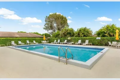 4948 Equestrian Circle #B, Boynton Beach, FL 33436 - Photo 5