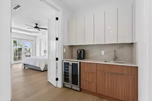 310 SE 9th Ct, Pompano Beach, FL 33060 - Photo 11