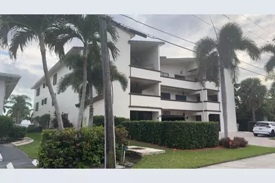 3208 SE 12th Street #301, Pompano Beach, FL 33062 - Photo 7