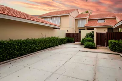 129 Old Meadow Way, Palm Beach Gardens, FL 33418 - Photo 39
