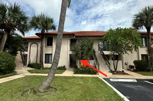 351 Club Cir, Boca Raton, FL 33487 - Photo 7