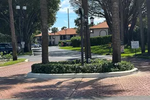 351 Club Cir, Boca Raton, FL 33487 - Photo 3