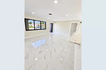 4922 Royal S, West Palm Beach, FL 33415 - Photo 3