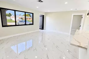 4922 Royal S, West Palm Beach, FL 33415 - Photo 3