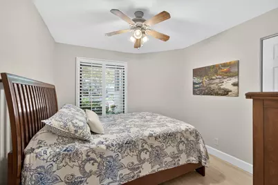 406 Harbour Pointe Way, Greenacres, FL 33413 - Photo 33