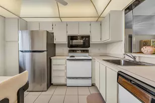 14307 Bedford Dr, Delray Beach, FL 33446 - Photo 5