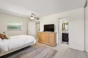 27 Waterford B, Delray Beach, FL 33446 - Photo 13
