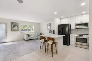 27 Waterford B, Delray Beach, FL 33446 - Photo 3