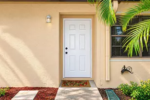 1435 S Summit Run Circle, West Palm Beach, FL 33415 - Photo 11