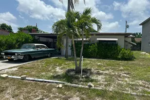 7785 Loomis St, Lake Worth, FL 33462 - Photo 1