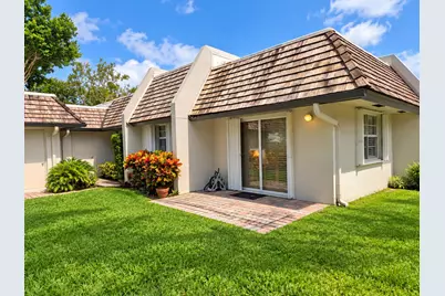 808 E Cypress Lane #P-12, Pompano Beach, FL 33069 - Photo 1