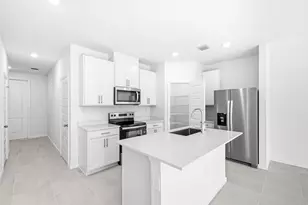 13009 SW Forli Wy, Port Saint Lucie, FL 34987 - Photo 13