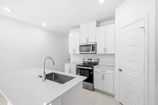 13009 SW Forli Wy, Port Saint Lucie, FL 34987 - Photo 11